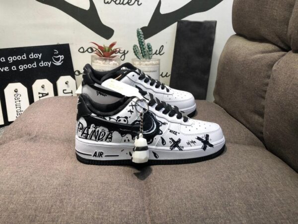 Custom Air Force 1 Panda Graffiti Design Sneakers