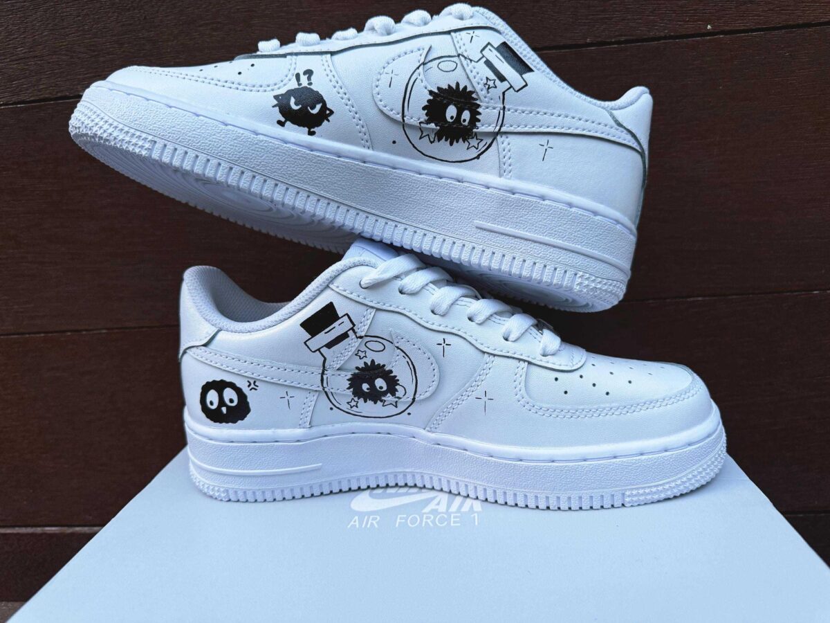 Custom Air Force 1 Spirited Away Anime Wedding Street Style Sneakers