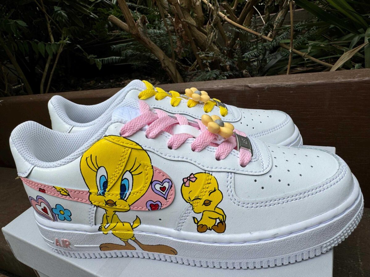 Custom Air Force 1 Tweety Bird Anime Street Style Sneakers