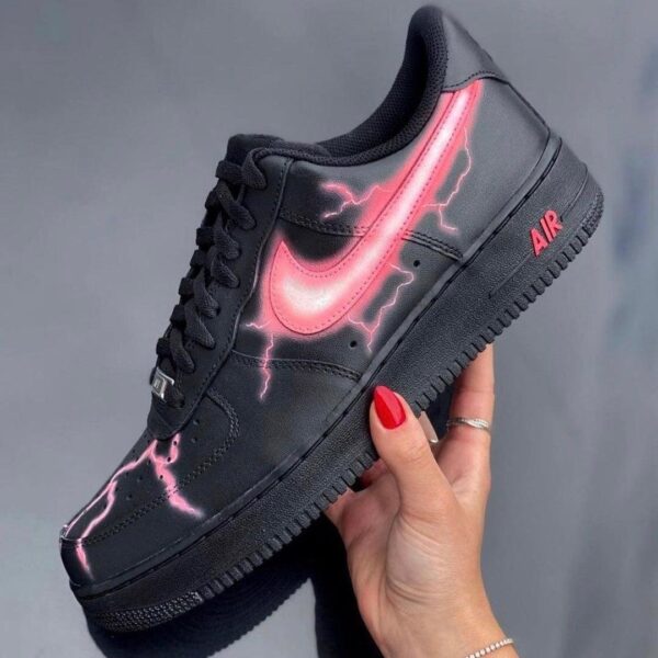 Nike Air Force 1 x Lightning Thunder